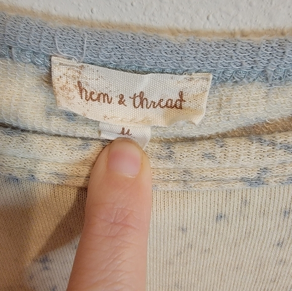 Hem and Thread tie dye tied semi crop sweater size Medium - Picture 8 of 10